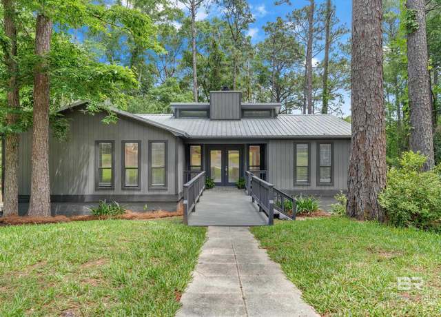 Property at 105 Cameron Cir, Daphne, AL 36526, 3 beds, 2 baths