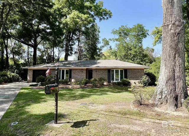 Property at 122 Paddock Dr, Fairhope, AL 36532, 2 beds, 2 baths