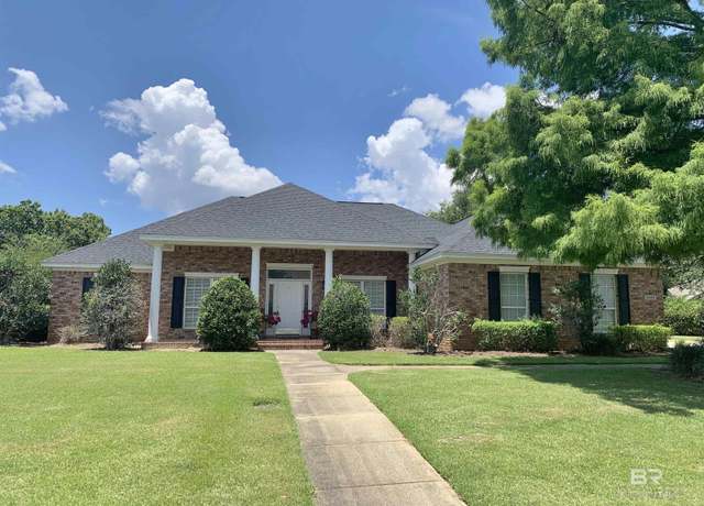 Property at 3691 Cypress Cir, Gulf Shores, AL 36542, 3 beds, 2 baths