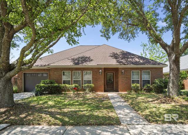 Property at 113 Reilly Cir, Fairhope, AL 36532, 3 beds, 2 baths