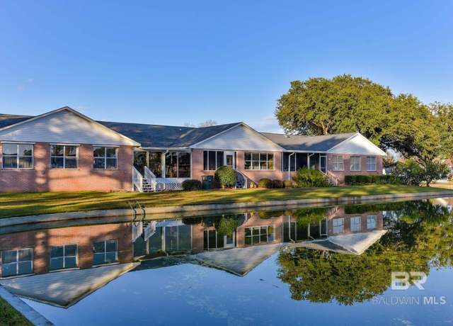 Property at 9577 Villas Dr, Foley, AL 36535, 2 beds, 2 baths