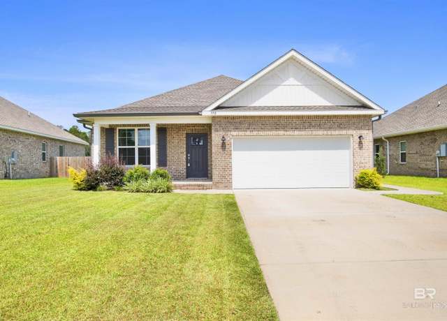 Property at 390 Wickman Ave, Gulf Shores, AL 36542, 4 beds, 3 baths