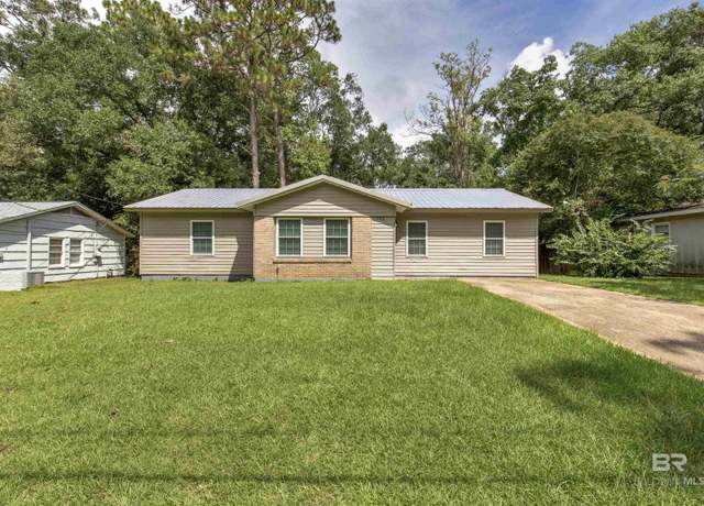 Property at 902 Memory Ln, Mobile, AL 36608, 4 beds, 2 baths