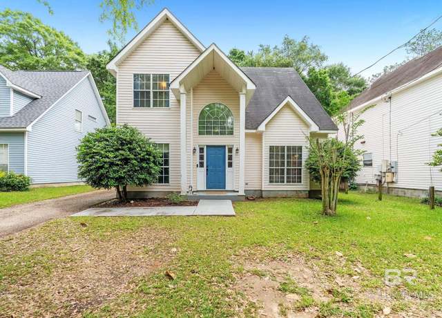 Property at 815 Wesley Ave, Mobile, AL 36609, 3 beds, 2.5 baths