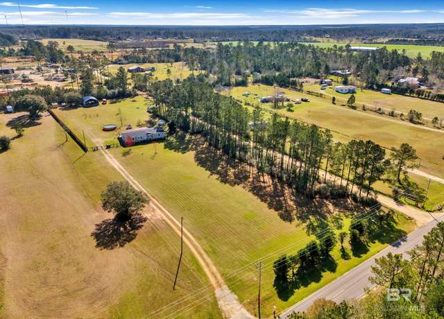 Property at 24998 Cowpen Creek Rd, Robertsdale, AL 36567, 3 beds, 2 baths