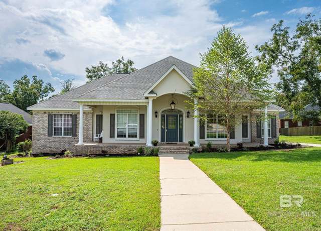 Property at 19171 Fairfield Dr, Fairhope, AL 36532, 5 beds, 3 baths