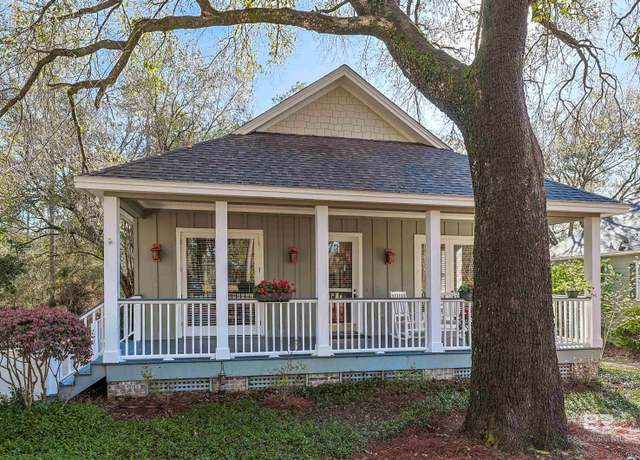 Property at 33220 Augusta Ct, Loxley, AL 36551, 3 beds, 3 baths