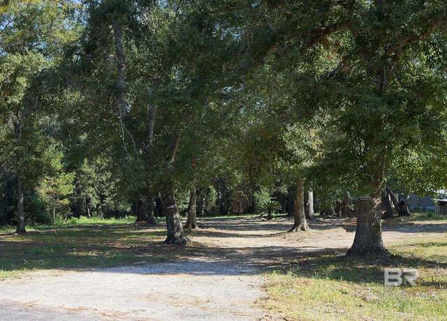 Property at 13555 Nolte Creek Dr, Foley, AL 36535