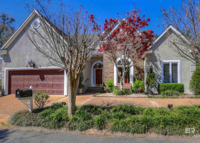 Property at 3 Springhill Trce, Mobile, AL 36608, 3 beds, 3.5 baths