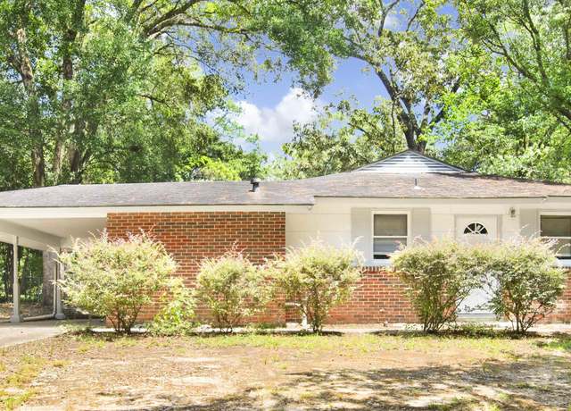 Property at 1116 Druid Dr, Mobile, AL 36618, 3 beds, 1 bath