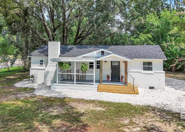 Property at 14001 S Melvin Johnson Rd, Stapleton, AL 36578, 3 beds, 2 baths
