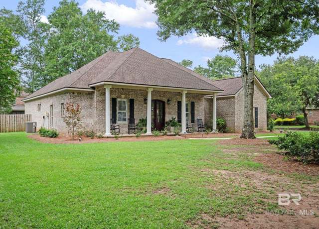 Property at 9190 Morphy Ave, Fairhope, AL 36532, 4 beds, 3 baths