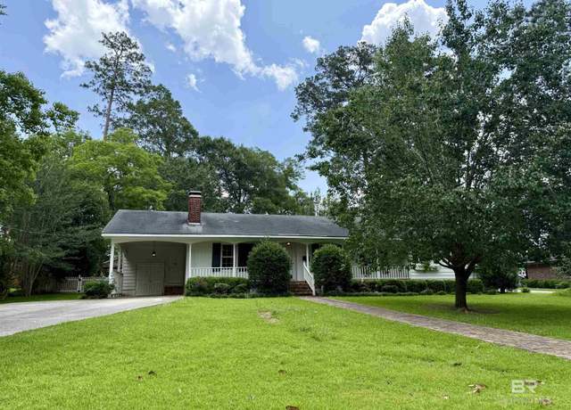 Property at 1412 Poplar Ave, Brewton, AL 36426, 3 beds, 2 baths