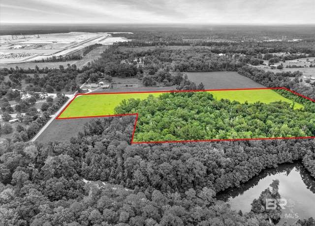 Property at 18 Louis Cooper Rd, Bay Minette, AL 36507