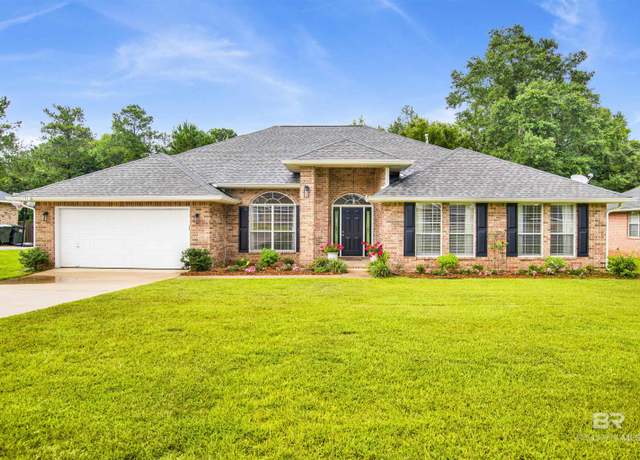 Property at 7513 N Lake Dr, Daphne, AL 36527, 4 beds, 3 baths