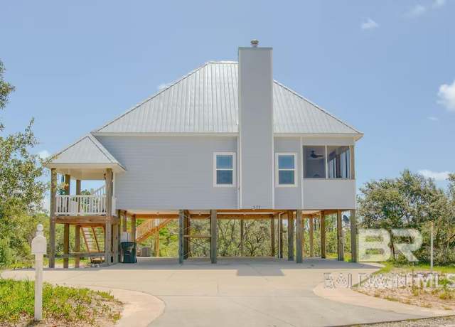 Property at 572 Cabana Beach Rd, Gulf Shores, AL 36542, 3 beds, 2 baths