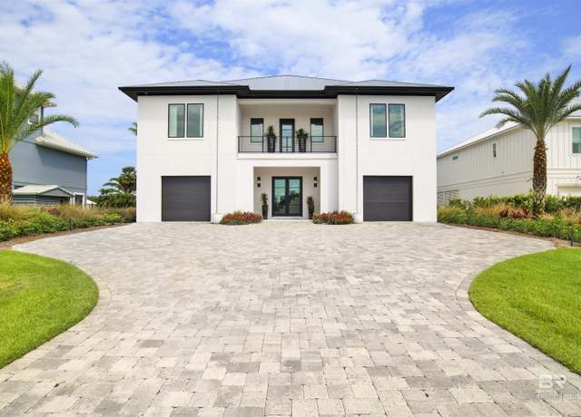 Property at 30239 Canal Ct, Orange Beach, AL 36561, 4 beds, 4.5 baths