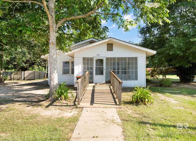 Property at 710 Dr Martin Luther King Jr Blvd, Bay Minette, AL 36507, 2 beds, 1 bath