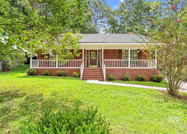 Property at 255 Maple Cir, Daphne, AL 36526, 3 beds, 2 baths