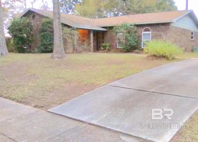 Property at 6128 N Lindholm Dr, Mobile, AL 36693, 4 beds, 2 baths