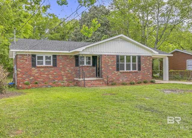 Property at 203 Anderson Rd, Saraland, AL 36571, 3 beds, 2 baths