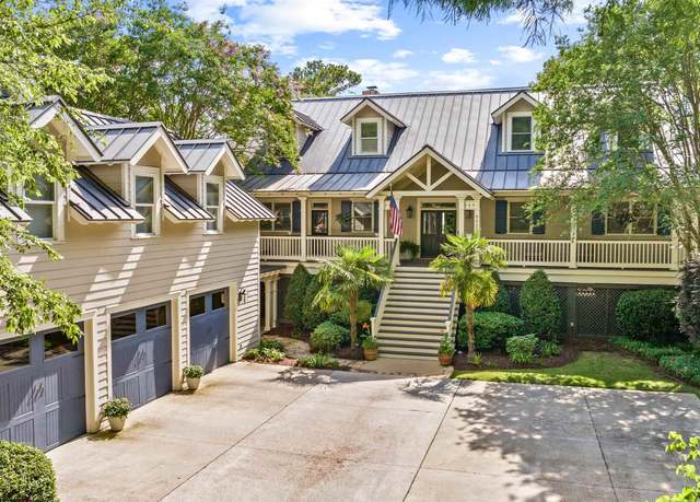 Property at 6650 Cedar Brook Dr, Fairhope, AL 36532, 5 beds, 5.5 baths
