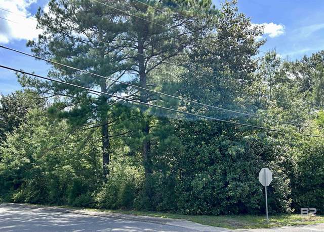Property at 700 Liles Blvd, Brewton, AL 36426