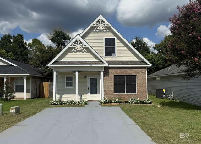 Property at 7592 Audubon Dr, Foley, AL 36535, 3 beds, 3 baths
