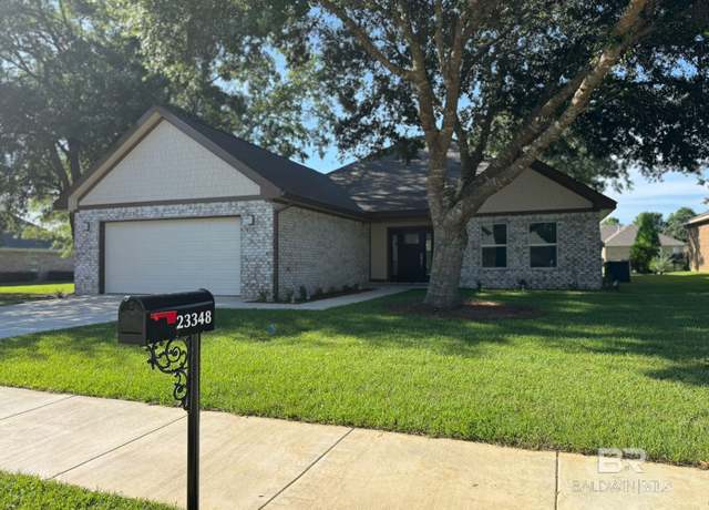 Property at 23348 Dundee Cir, Foley, AL 36535, 4 beds, 3.5 baths