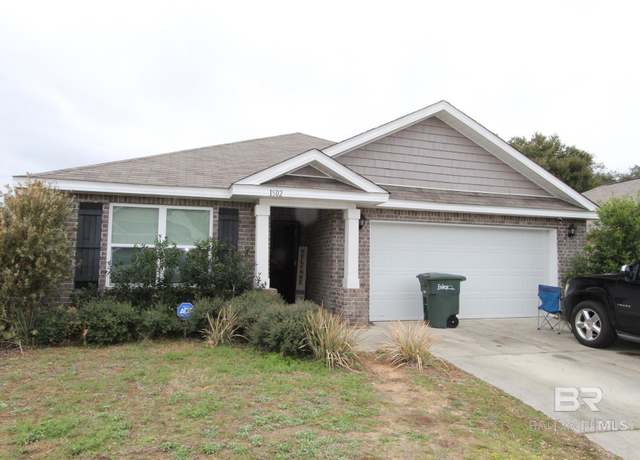 Property at 1502 Majesty Loop, Foley, AL 36535, 3 beds, 2 baths