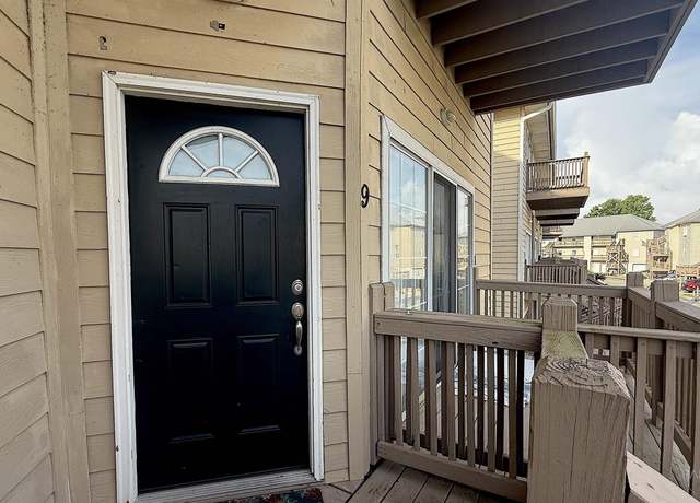 Property at 4 Yacht Club Dr #9, Daphne, AL 36526, 3 beds, 3 baths