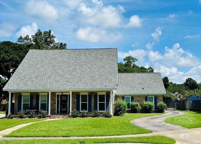 Property at 6608 Cedarwood Ct, Mobile, AL 36695, 4 beds, 2.5 baths