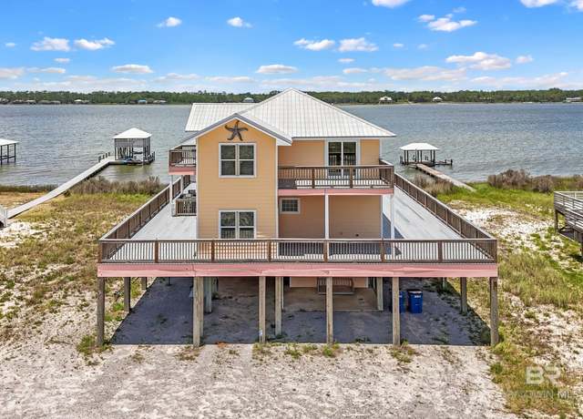 Property at 2024 BEACH Blvd, Gulf Shores, AL 36542, 5 beds, 4 baths