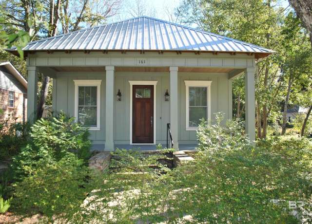 Property at 161 Ettle St, Fairhope, AL 36532, 3 beds, 2 baths