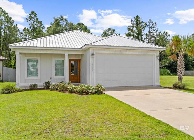 Property at 8233 Carmel Cir, Foley, AL 36535, 3 beds, 2 baths