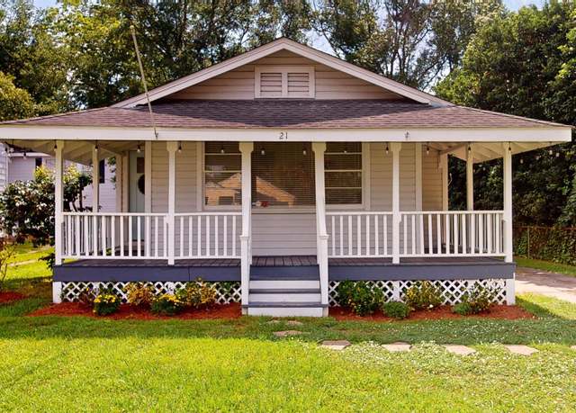 Property at 21 Crenshaw St, Mobile, AL 36606, 3 beds, 1 bath