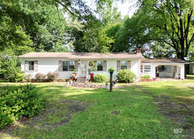 Property at 7231 Ridge Rd, Brewton, AL 36546, 3 beds, 1 bath