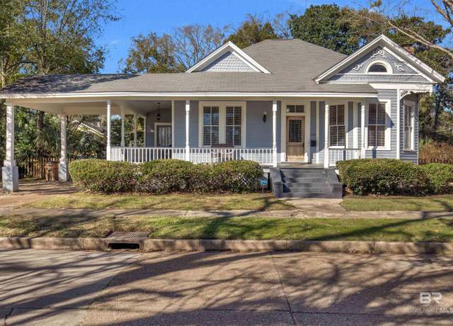 Property at 120 Espejo St, Mobile, AL 36604, 3 beds, 1.5 baths