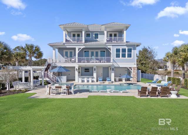 Property at 4029 Landfall Dr, Pensacola, FL 32507, 5 beds, 3 baths