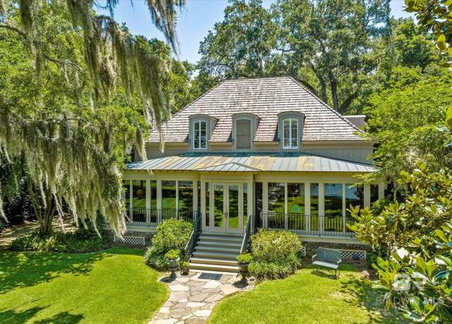 Property at 16489 Scenic Highway 98, Fairhope, AL 36532, 5 beds, 6.5 baths
