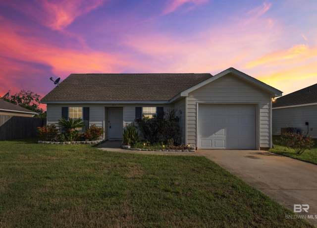 Property at 909 Sentinel Cir, Foley, AL 36535, 3 beds, 2 baths