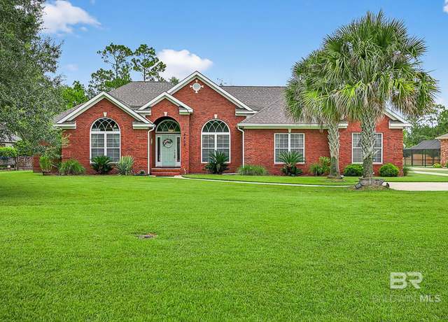 Property at 8402 Heron Dr, Foley, AL 36535, 4 beds, 2.5 baths