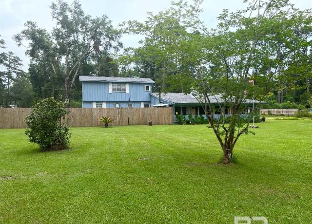 Property at 13038 Singleton Ln, Summerdale, AL 36580, 3 beds, 3 baths