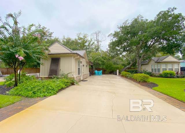 Property at 28888 Canal Rd #6, Orange Beach, AL 36561, 1 bath