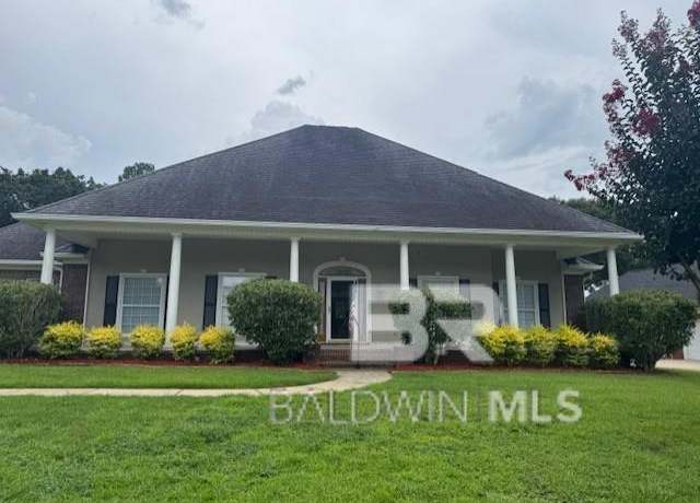 Property at 200 S Tee Dr, Fairhope, AL 36532, 3 beds, 2.5 baths