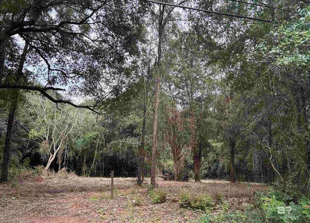 Property at 229 East Dr, Mobile, AL 36608
