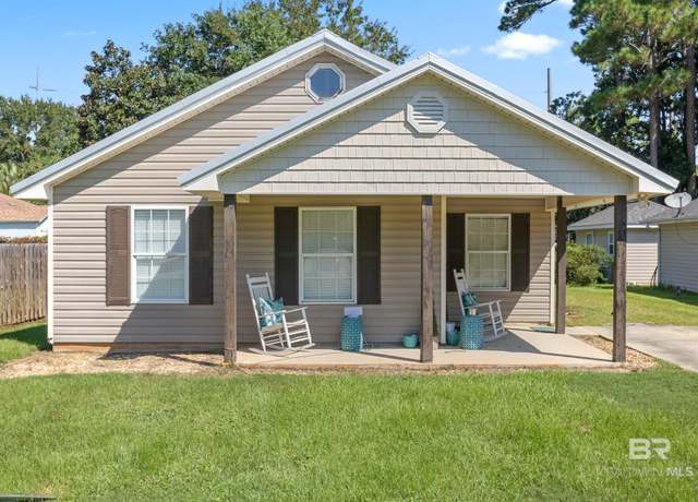 Property at 408 E 21st Ave, Gulf Shores, AL 36542, 3 beds, 2 baths