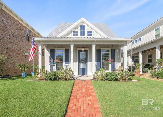 Property at 2708 Arcadia St, Gulf Shores, AL 36542, 3 beds, 2.5 baths