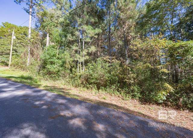 Property at 102 Everade Cir, Daphne, AL 36526