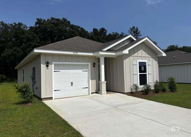 Property at 13776 Shea Cir, Foley, AL 36535, 4 beds, 2 baths
